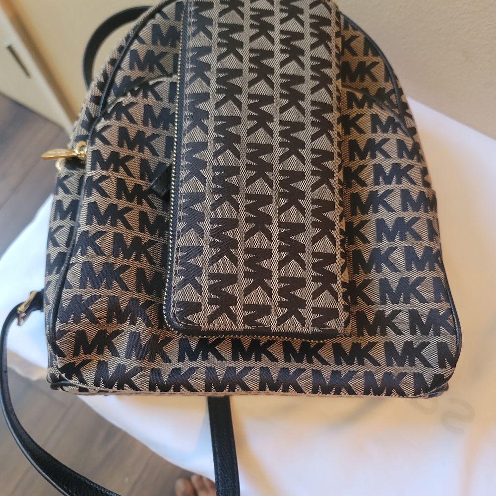 Michael kors medium Backpack - Picture 12 of 16